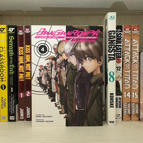 DANGANRONPA Vol.4 **Used** - Picture 1 of 2